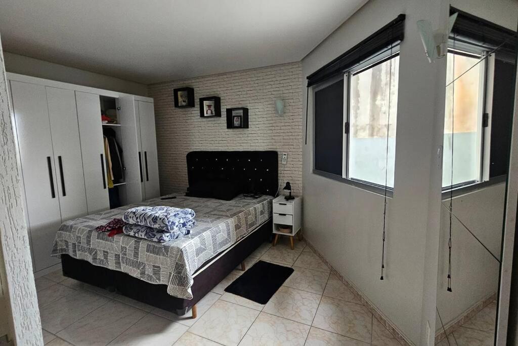 Residência Avila 1 - Ipê Branco