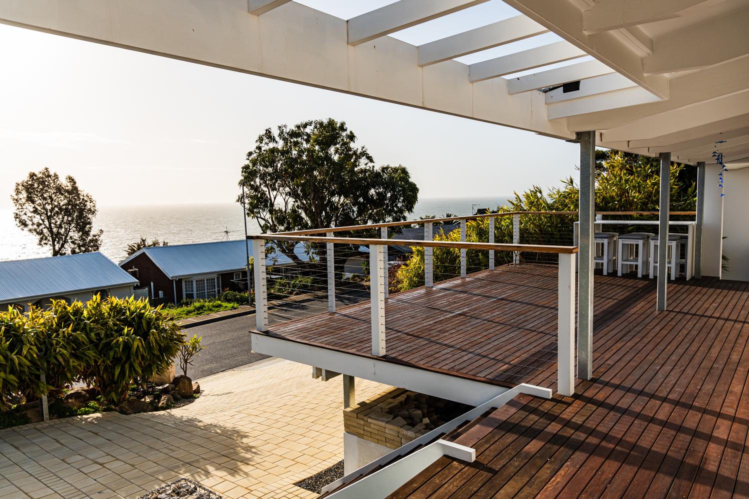 Oceanview Sunset Villa Hallett Cove 3BR 2Bath Large Deck Free Parking