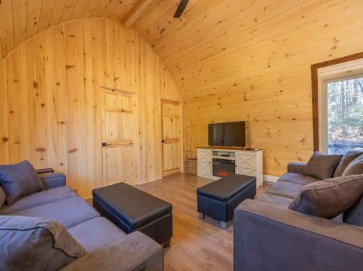 Le POD du Mont ADSTOCK Spa Golf Plein air