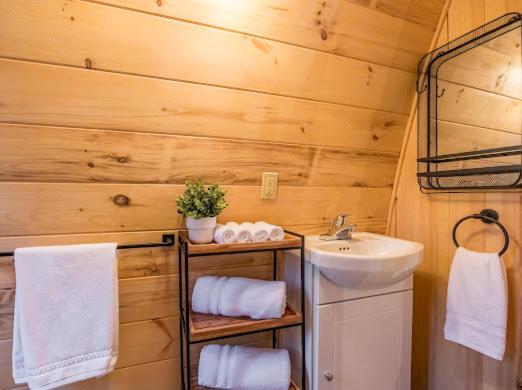 Le POD du Mont ADSTOCK Spa Golf Plein air
