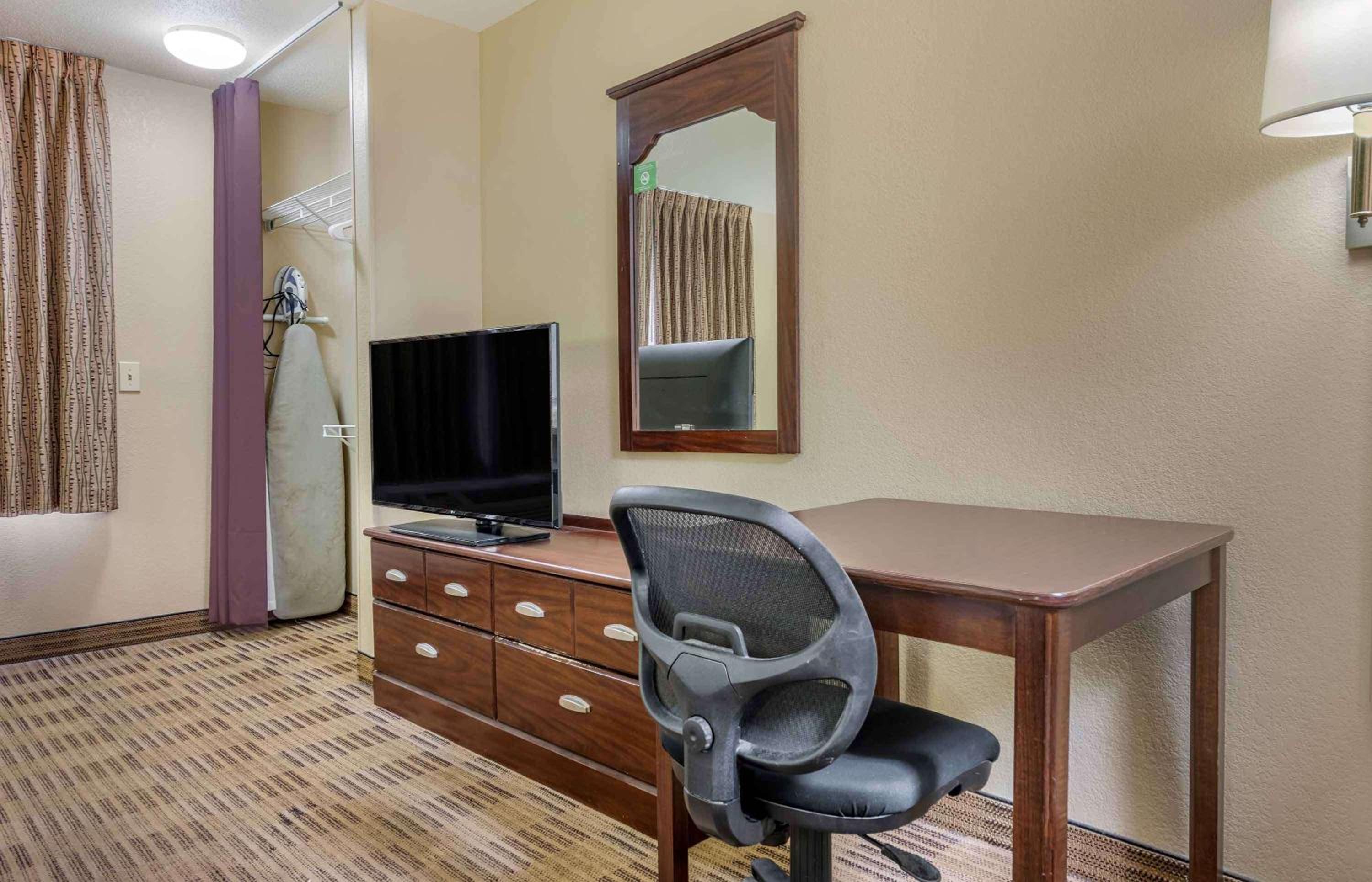Extended Stay America Suites - Chicago - Buffalo Grove - Deerfield - Property Image 5