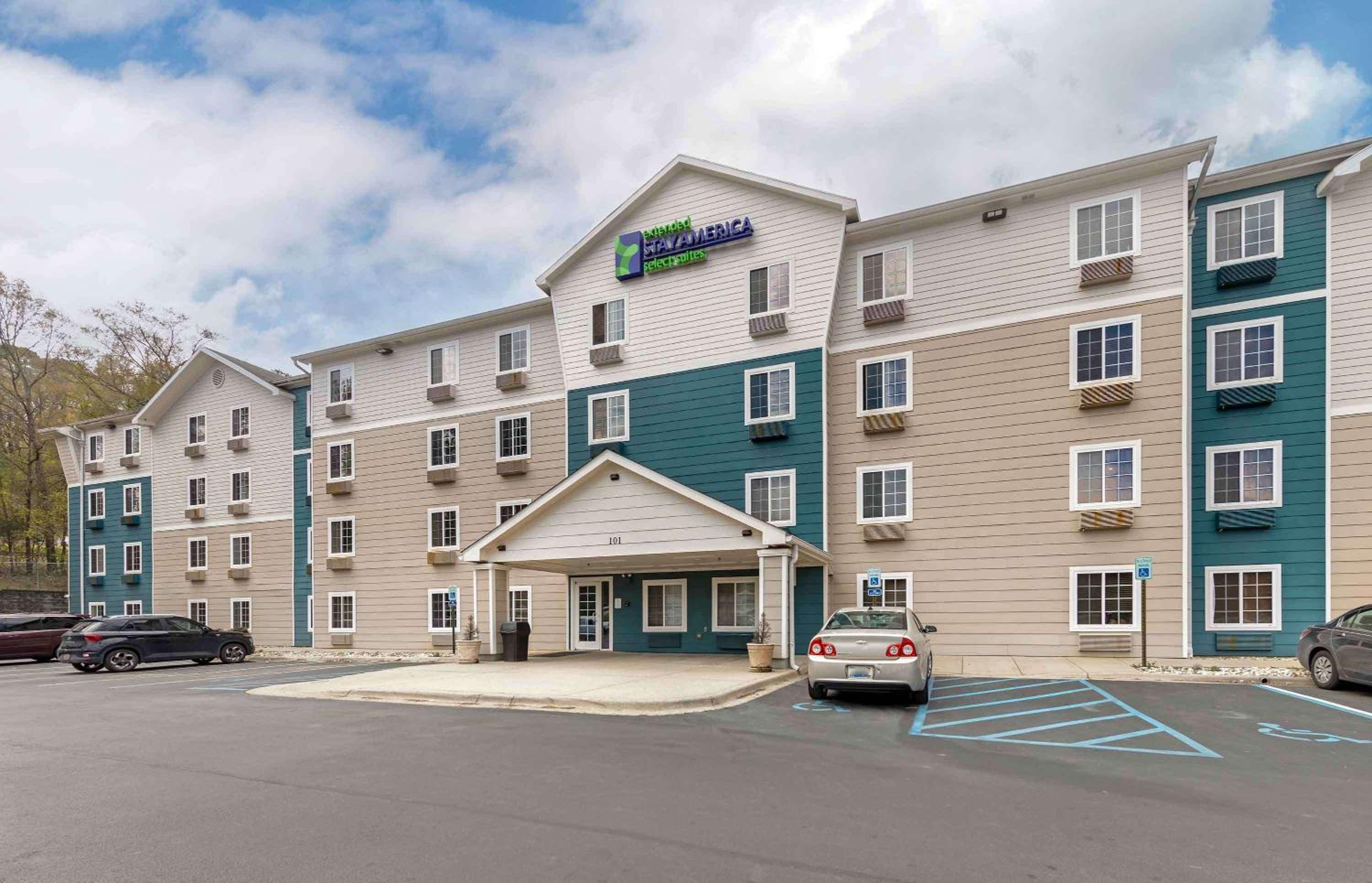 Birmingham Vacations - Extended Stay America Select Suites - Birmingham - Pelham - Property Image 2