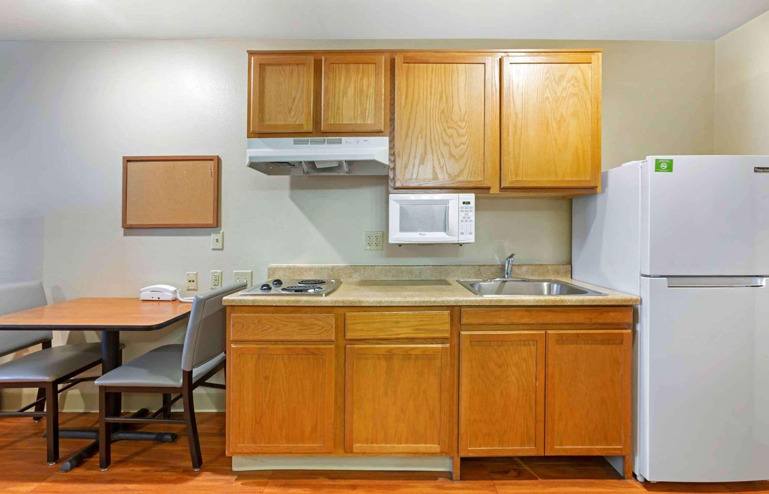 Studio 6 Extended Stay Birmingham Pelham AL