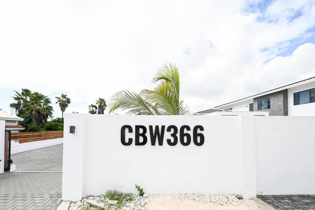 Rejuvenate in Private Condo Minutes from Jan Thiel