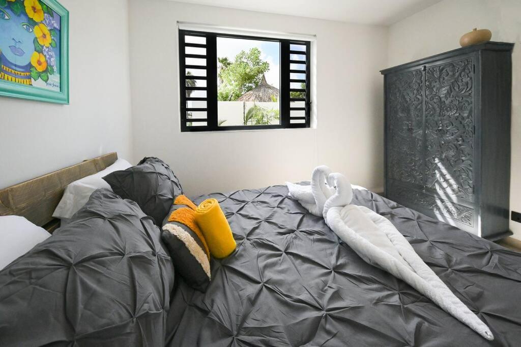Rejuvenate in Private Condo Minutes from Jan Thiel