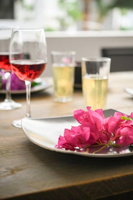 Rejuvenate in Private Condo Minutes from Jan Thiel