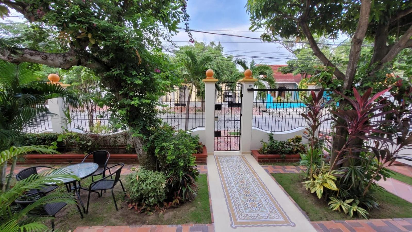 Casa Blanca María Barranquilla - Authentic republican house
