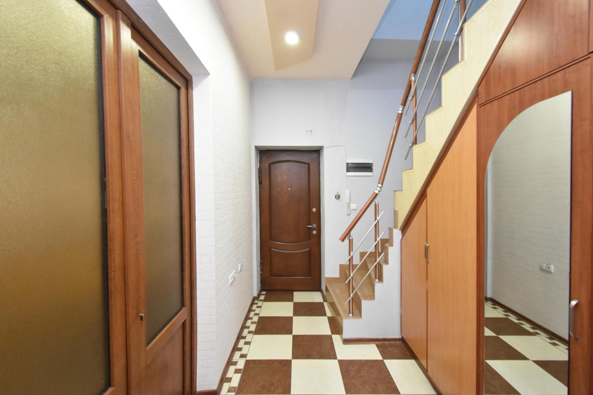 H D Guest House