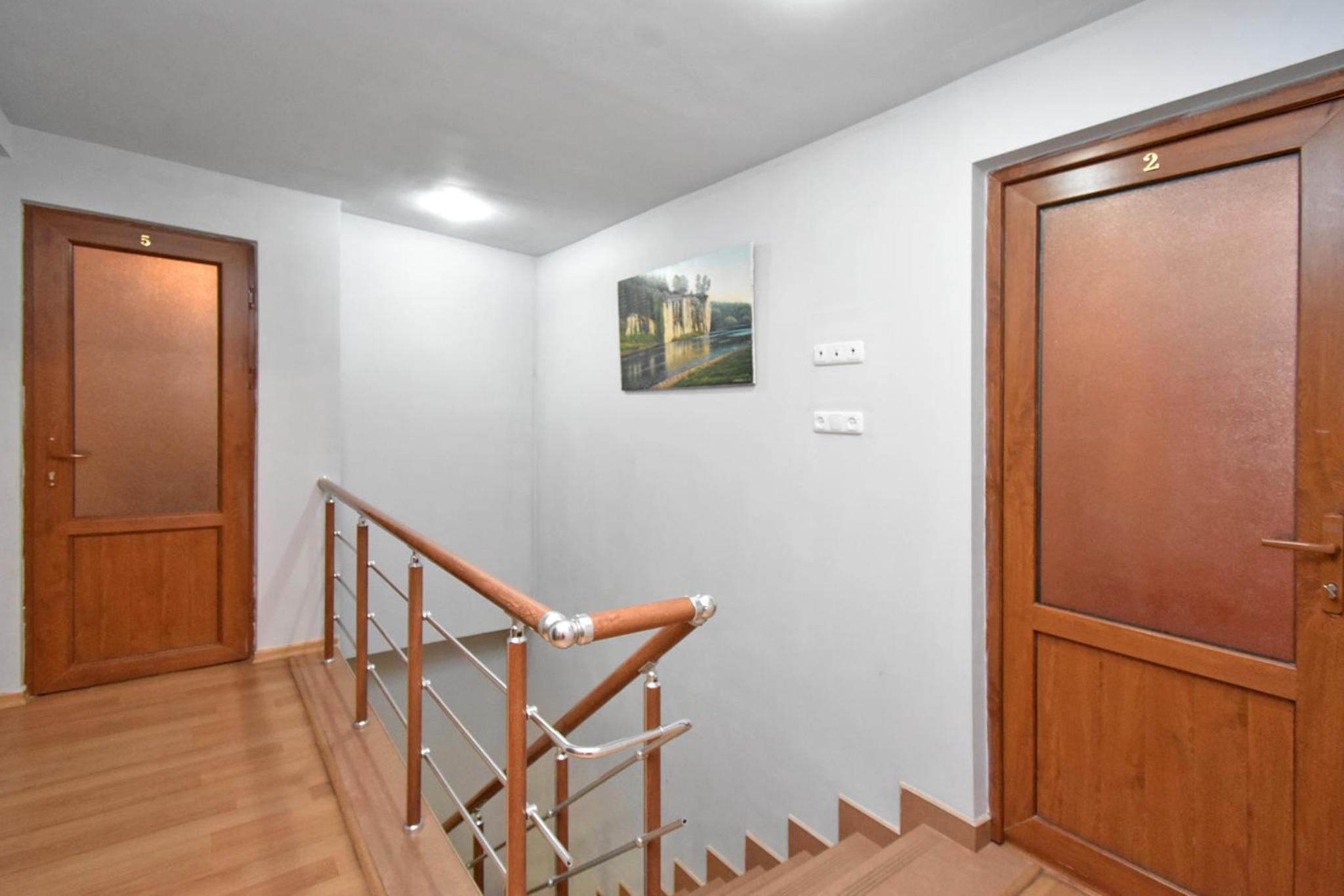 H D Guest House