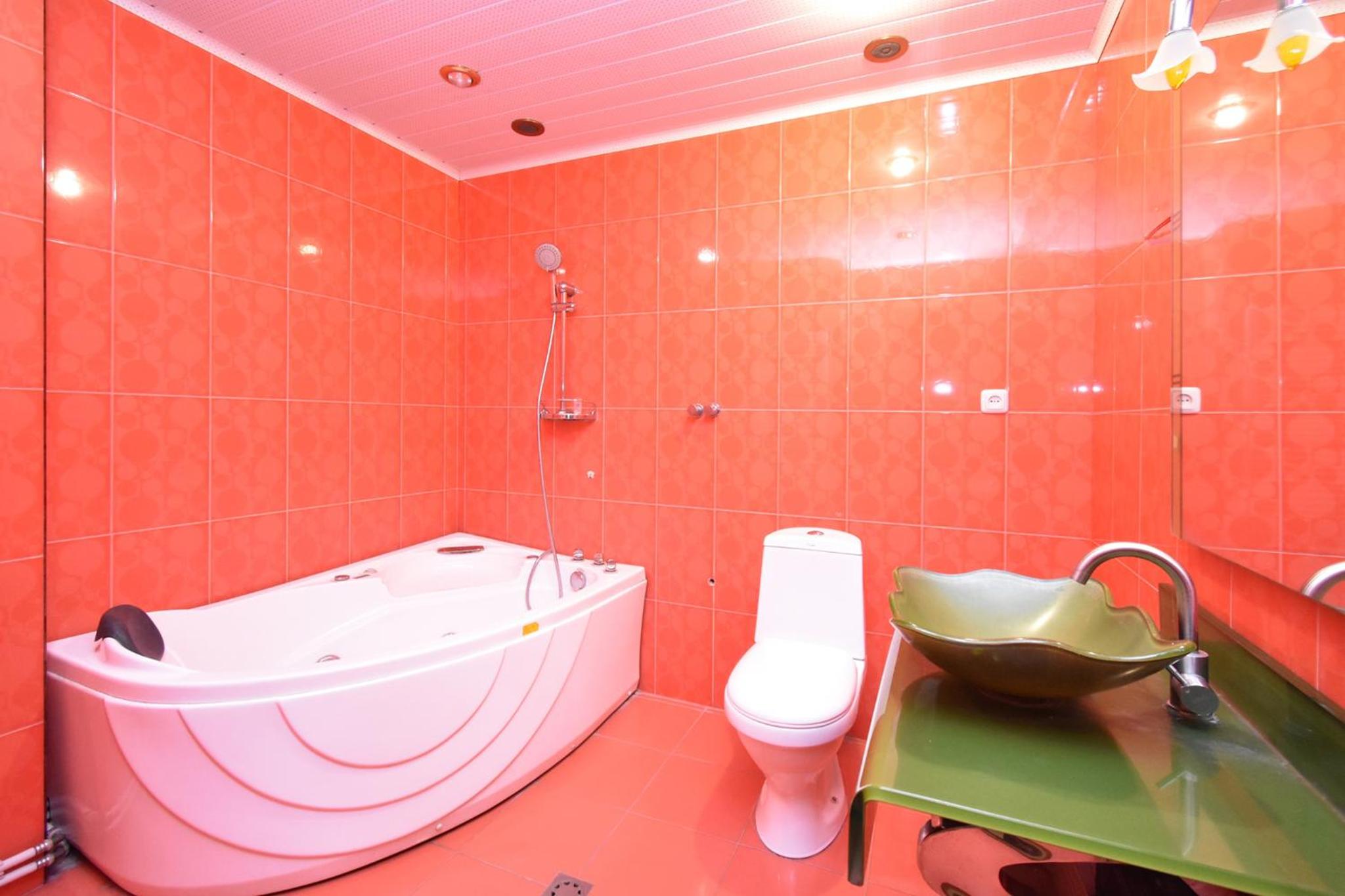 H D Guest House