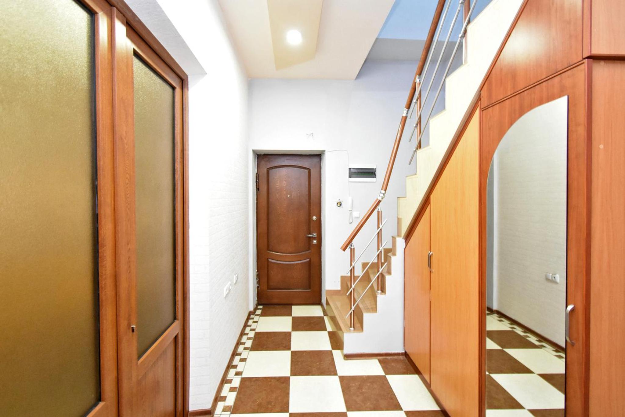 H D Guest House