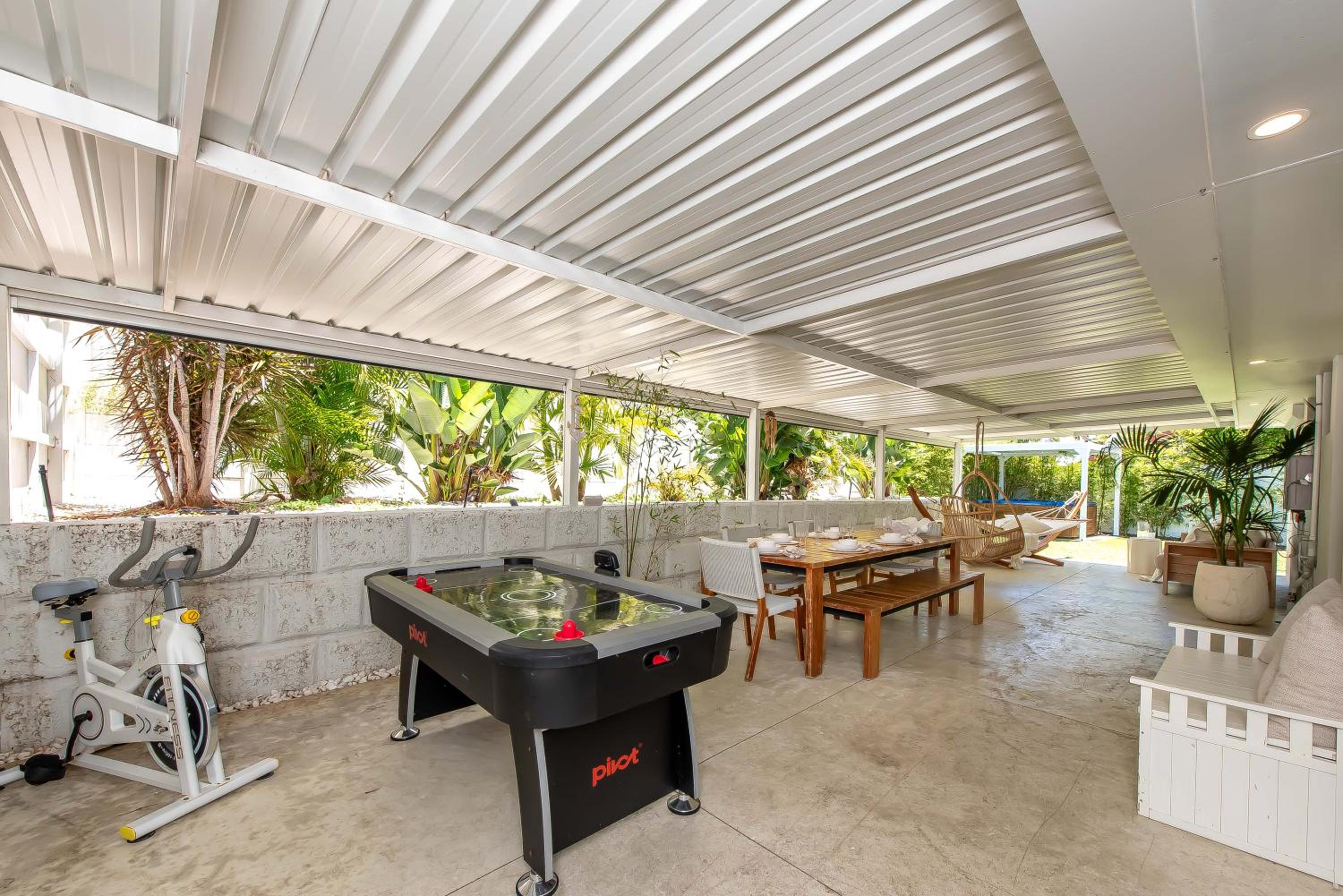 Trigg Beach Dream Home Retreat