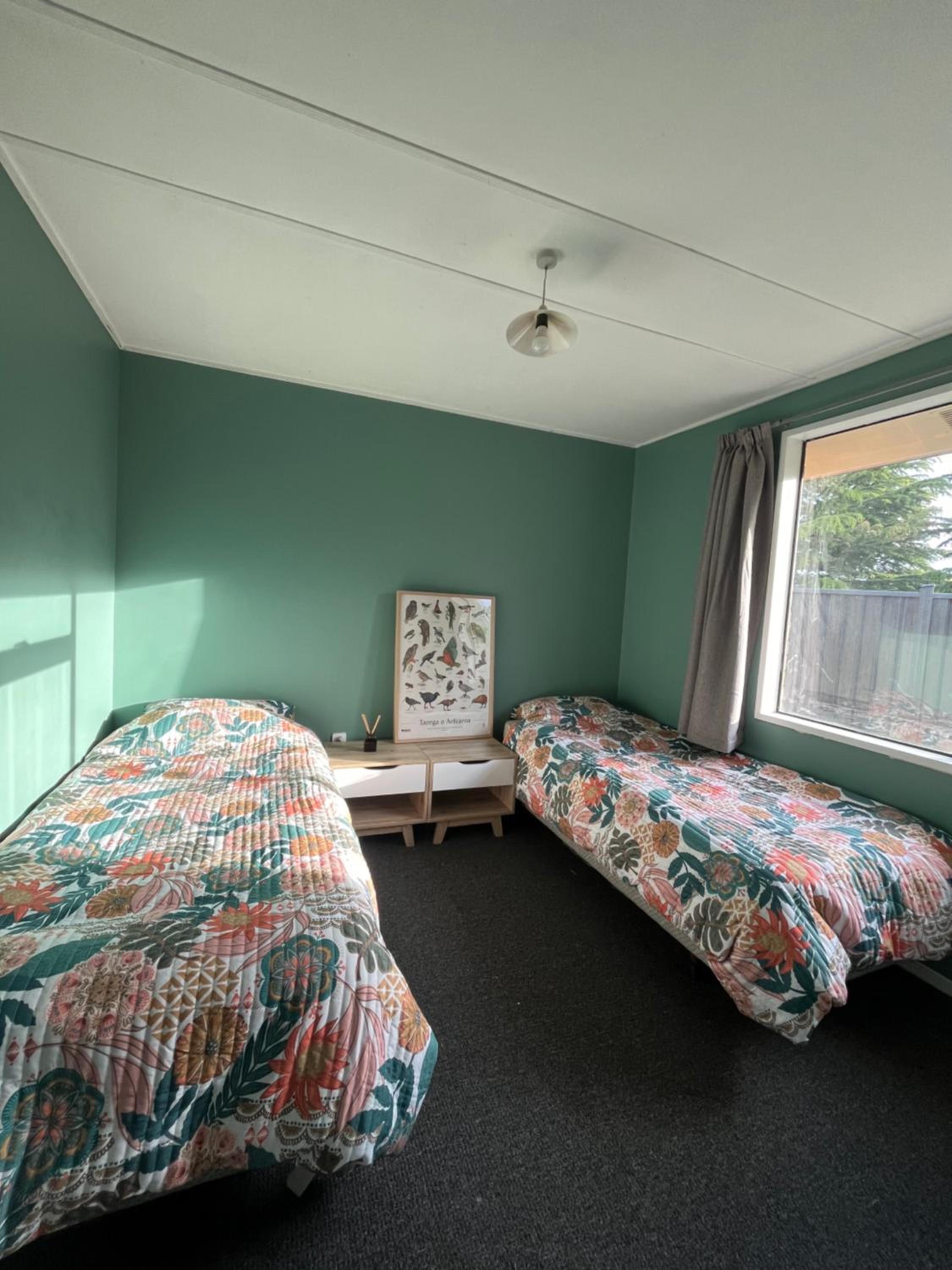 Family holiday home and spa in sunny Cromwell view 4