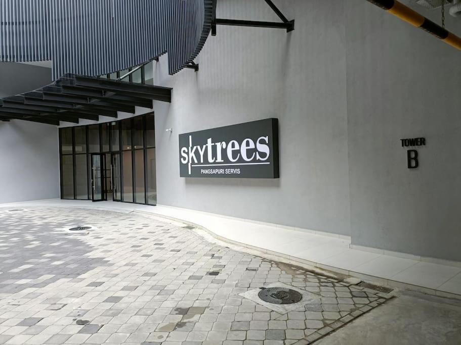 Sky Trees Smart TV Balcony & Facilities B08B