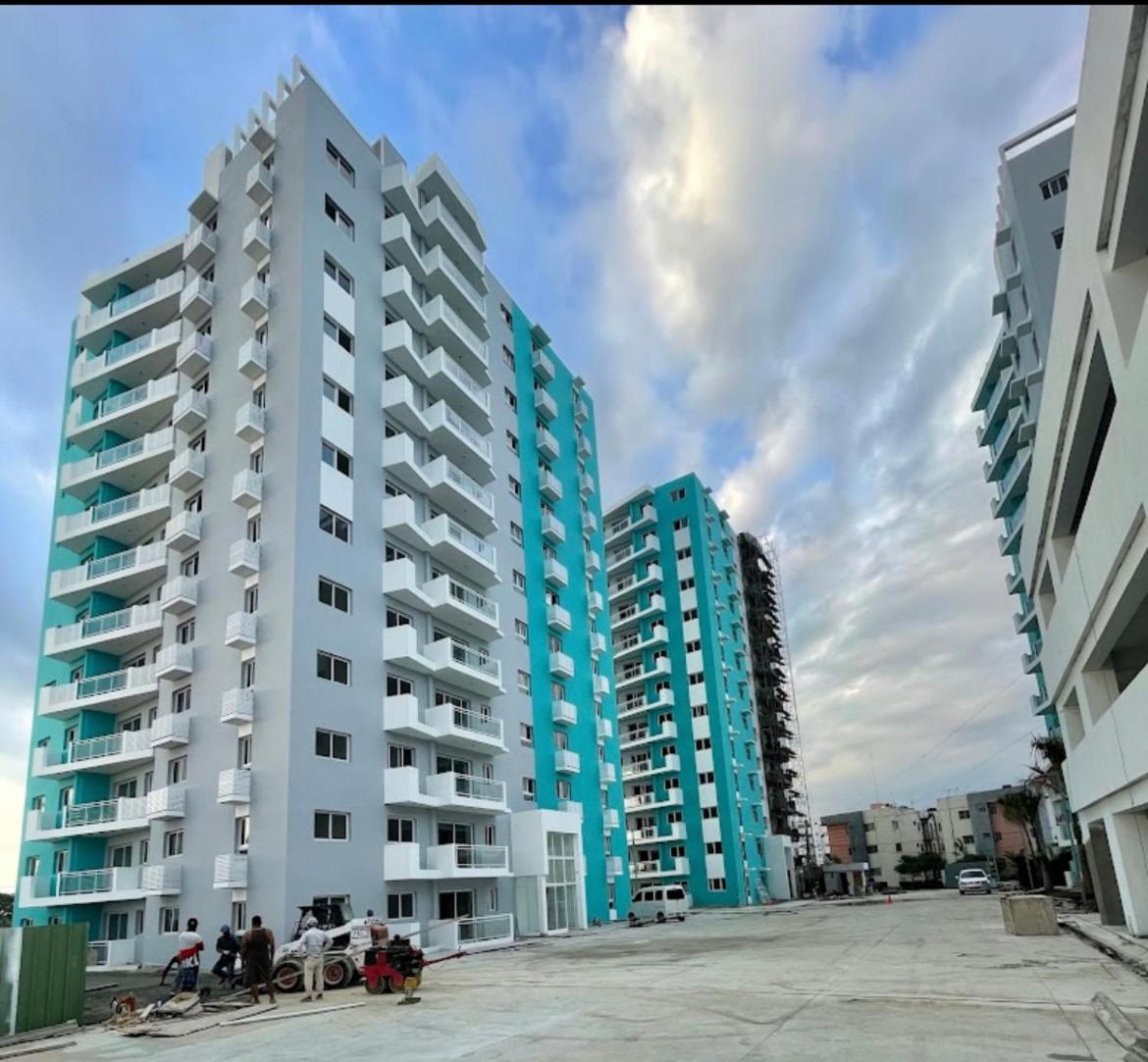 Apartamento ejecutivo con Piscina cerca de embajada Americana