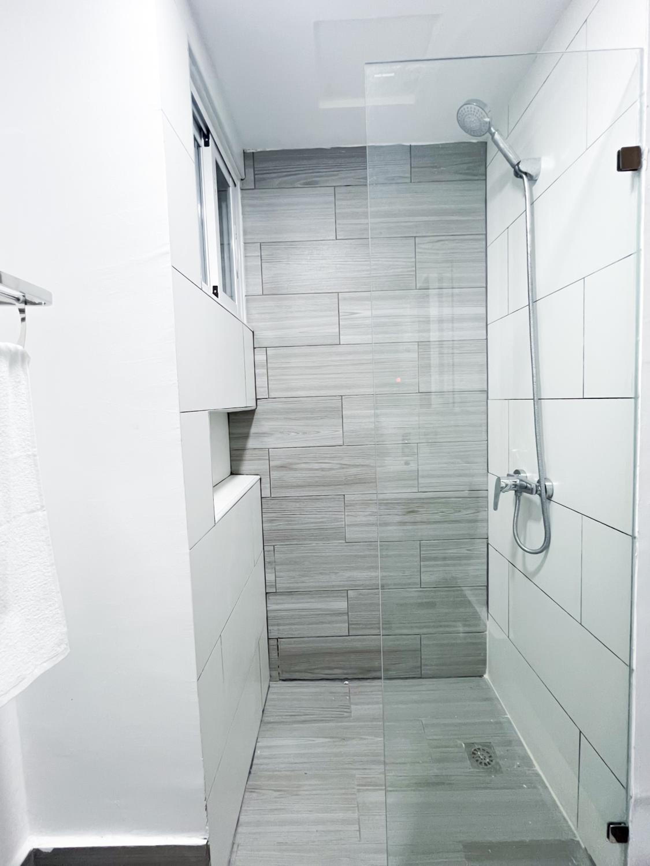 Apartamento ejecutivo con Piscina cerca de embajada Americana