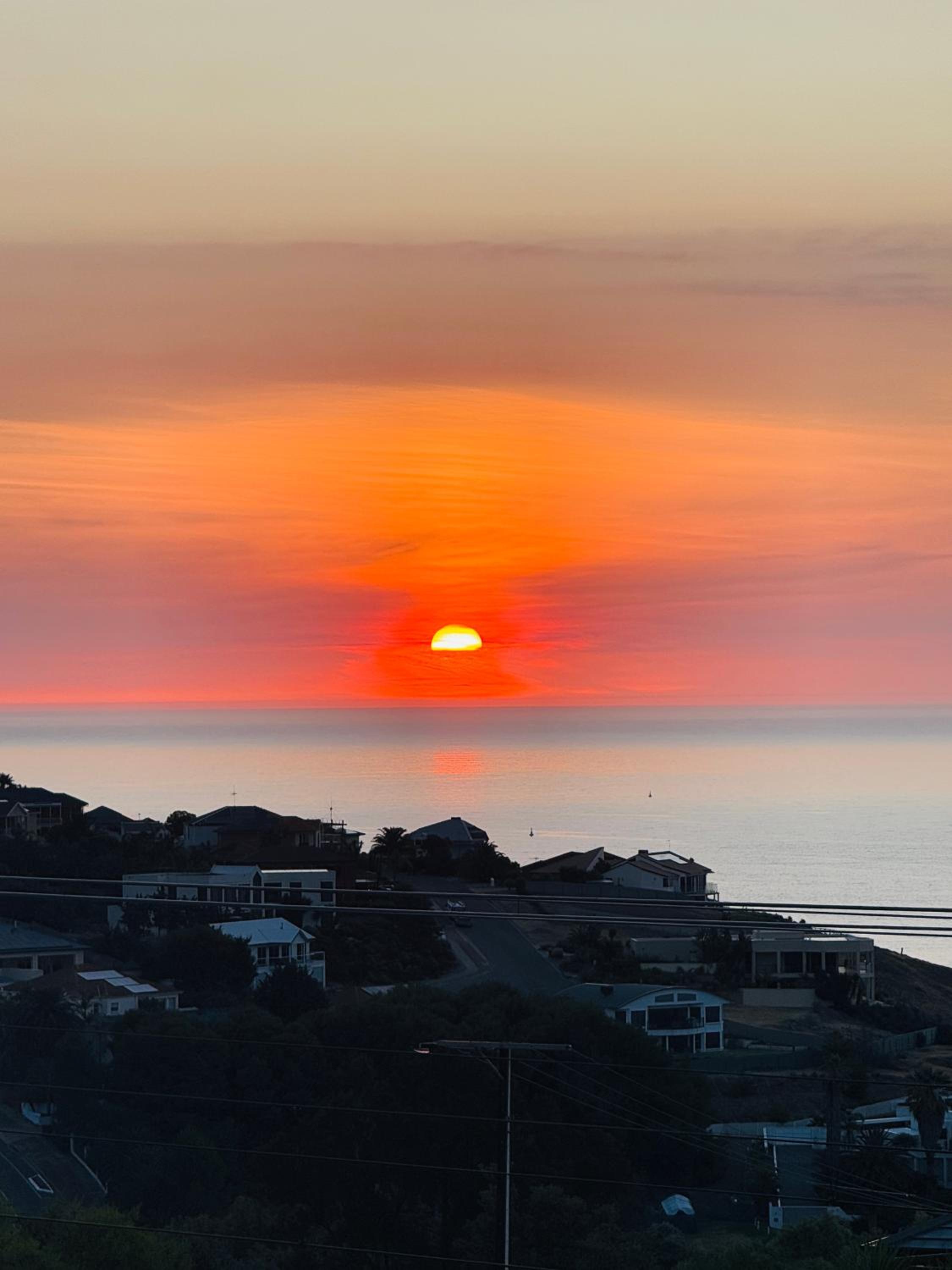 Oceanview Sunset Villa Hallett Cove 3BR 2Bath Large Deck Free Parking