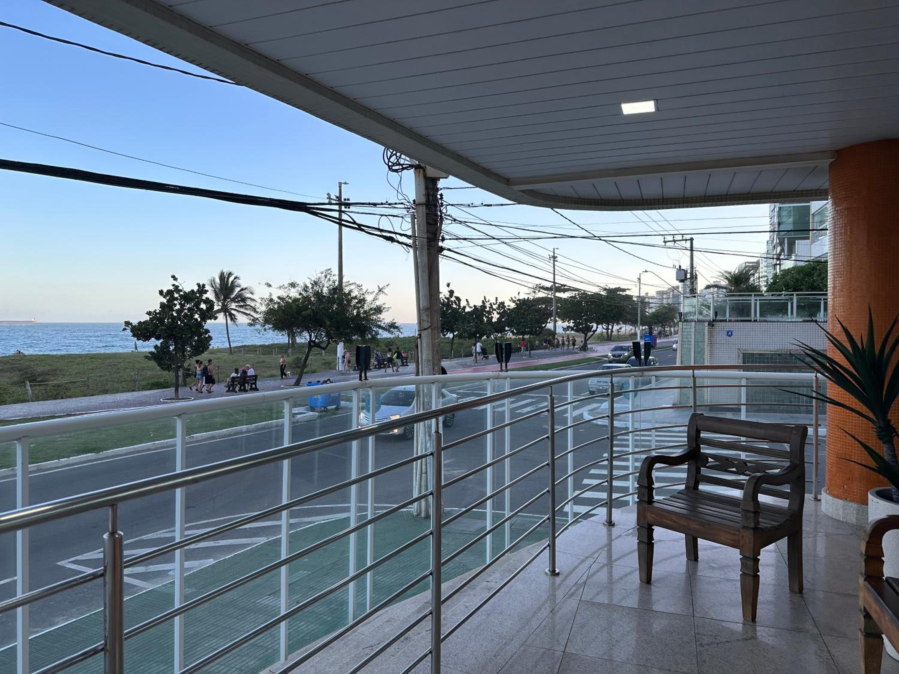 Linda Vista a beira mar P da Costa
