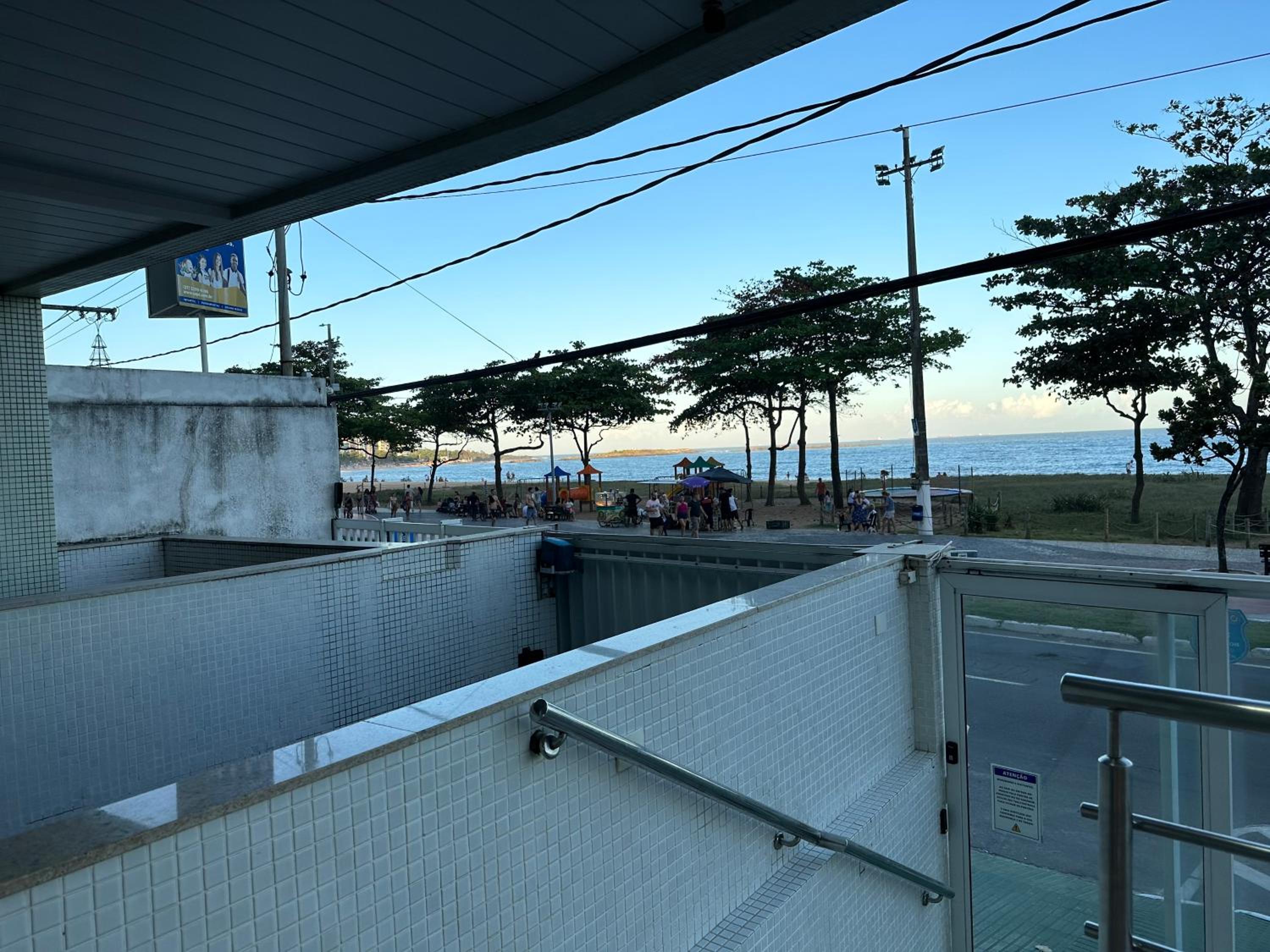 Linda Vista a beira mar P da Costa