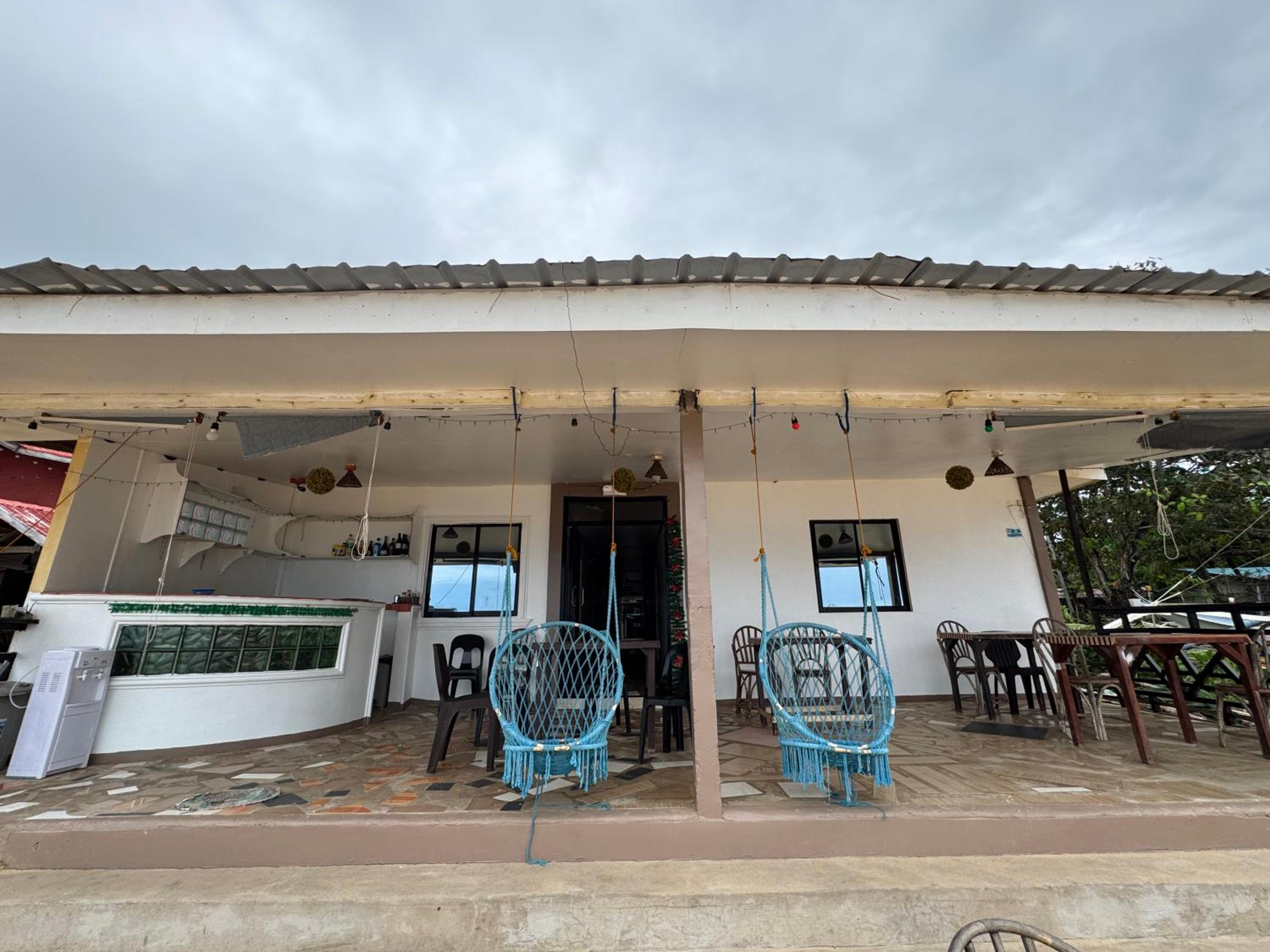 Dandal Bay View Inn