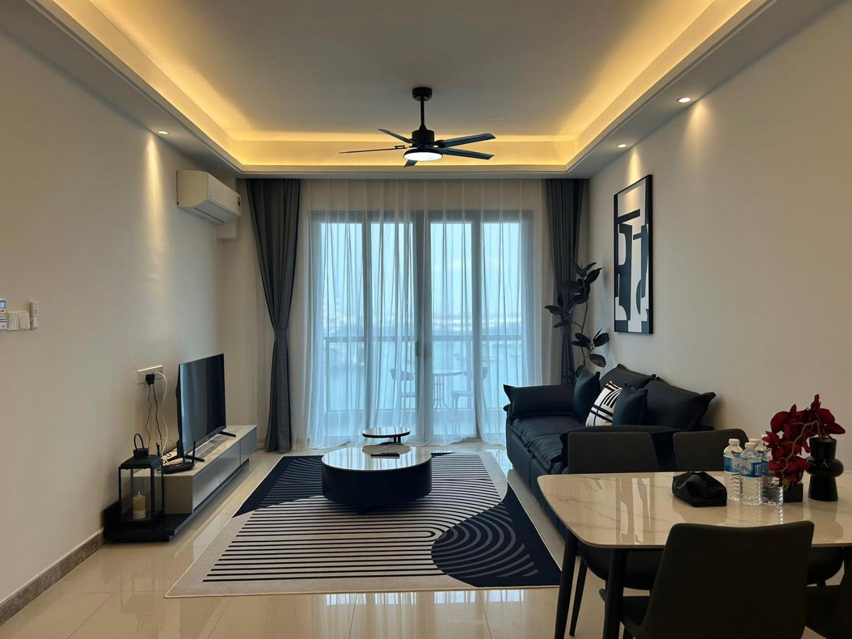 R&F Princess Cove Cozy&Boutique Homestay By Wan Li Property Management