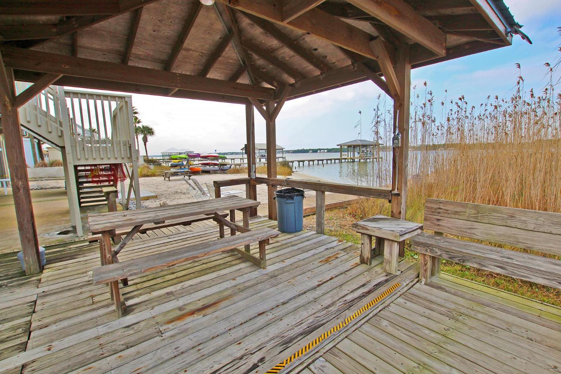 Summerhouse West 207B view 4