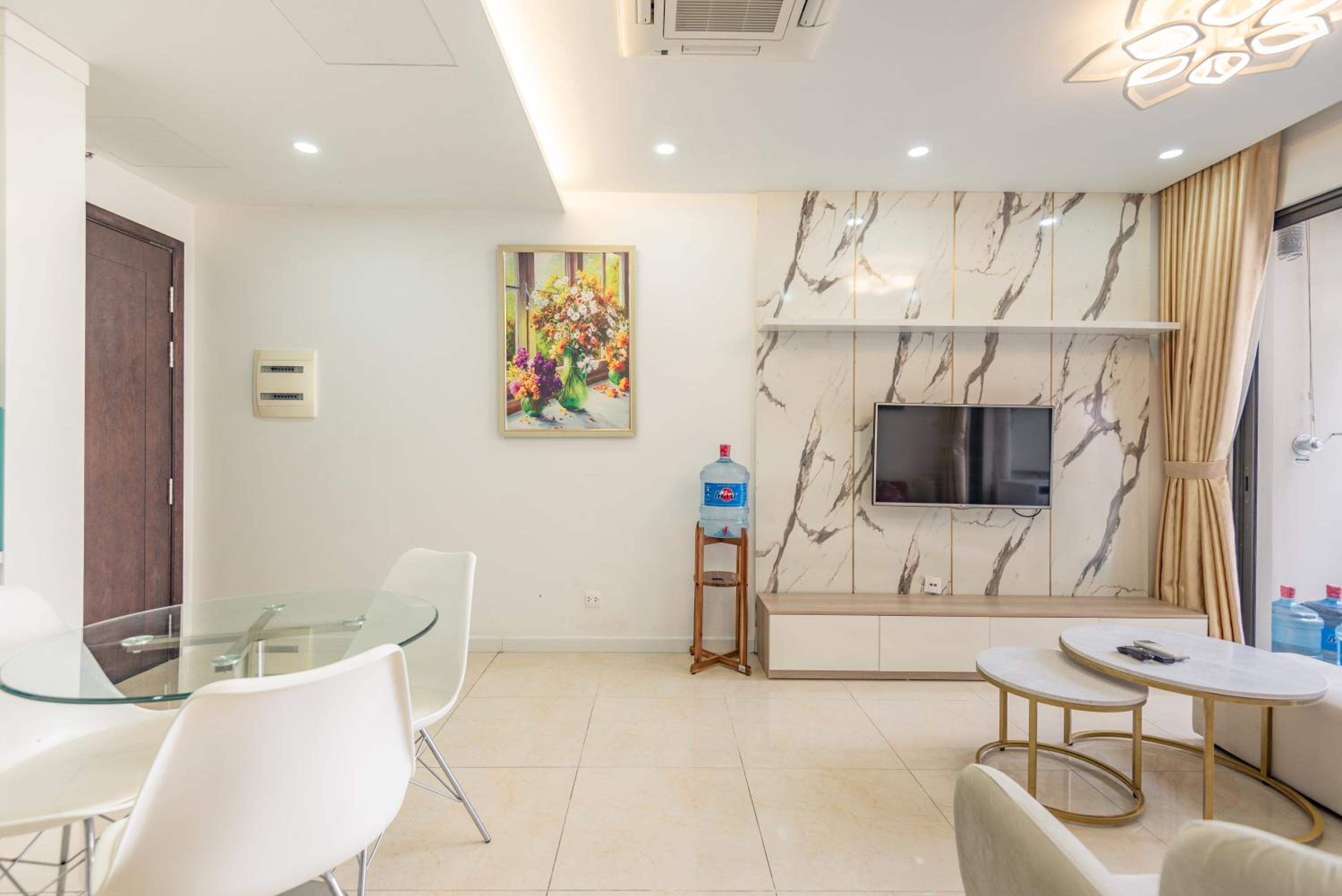 D'Capitale Luxury Apartments by The Zenith