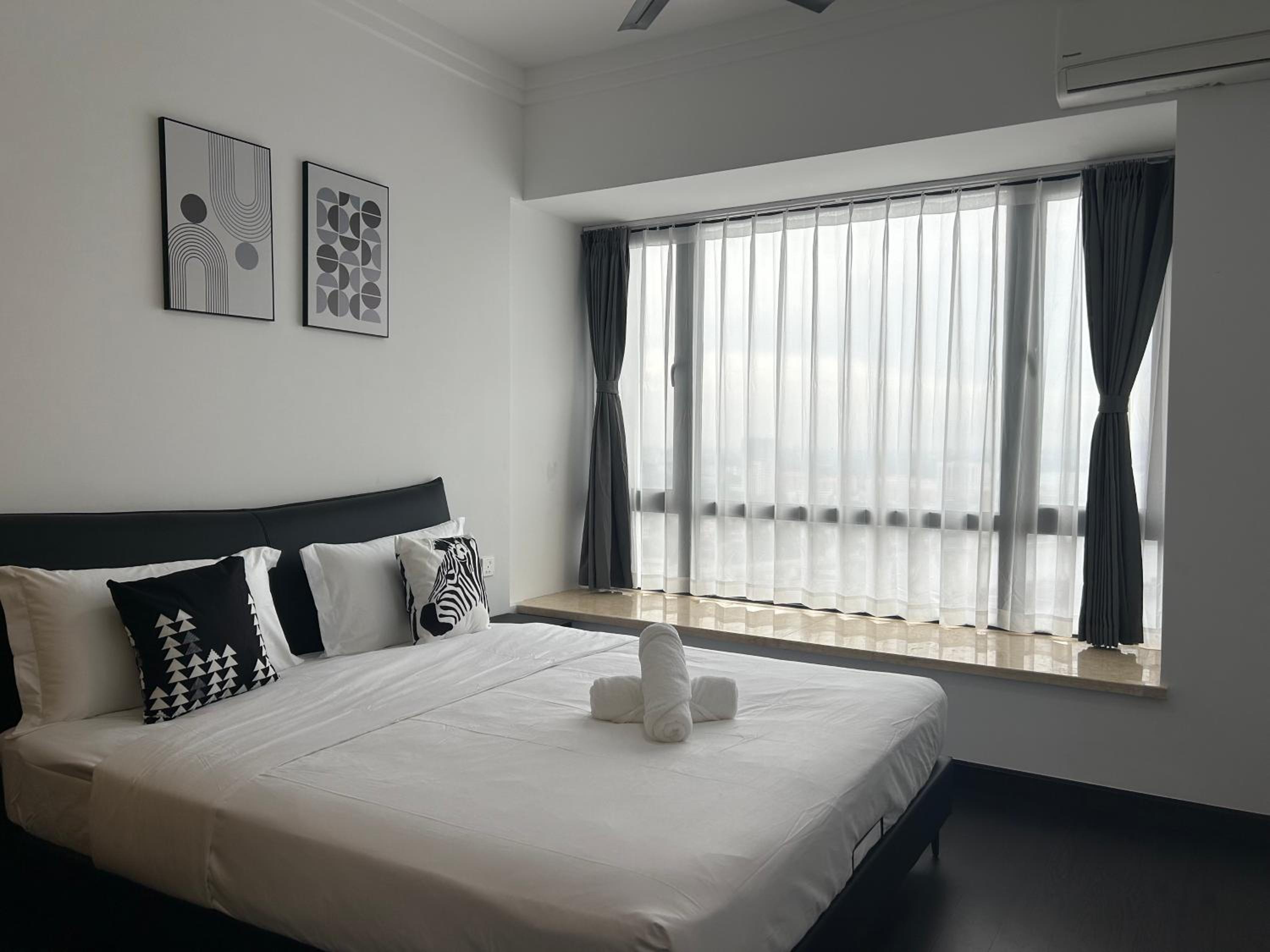 R&F Princess Cove Cozy&Boutique Homestay By Wan Li Property Management
