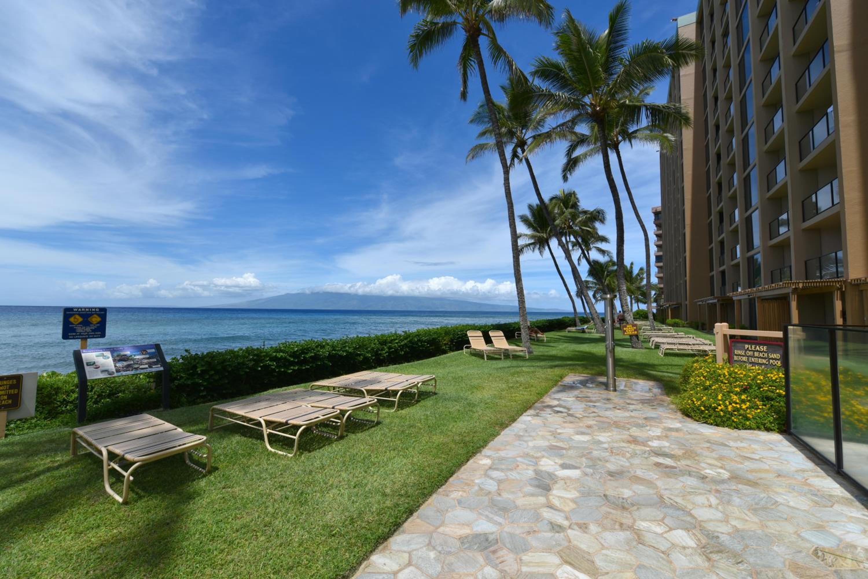 Mahana 501 · MA501 OceanFront 2BD w Ocean View