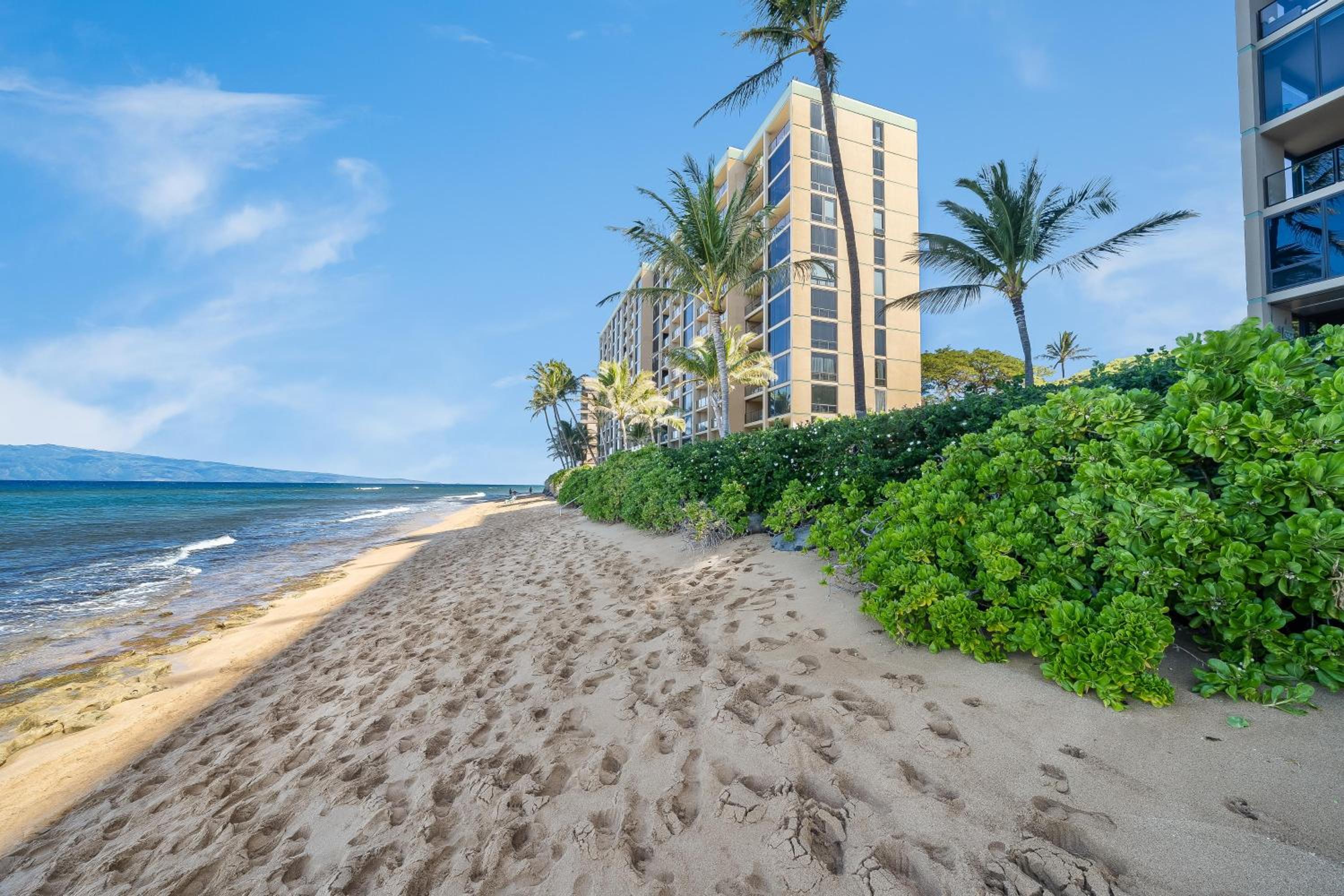 Mahana 519 · MA 519 Tranquil OceanFront 2BD AC