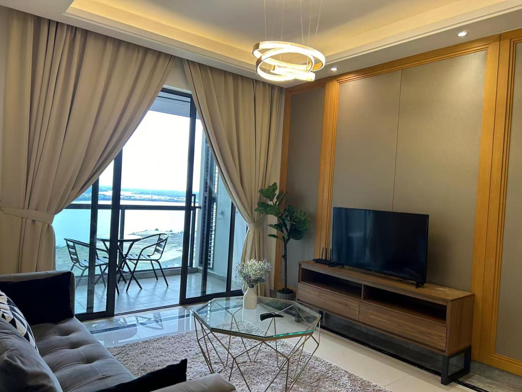 R&F Princess Cove Cozy&Boutique Homestay By Wan Li Property Management