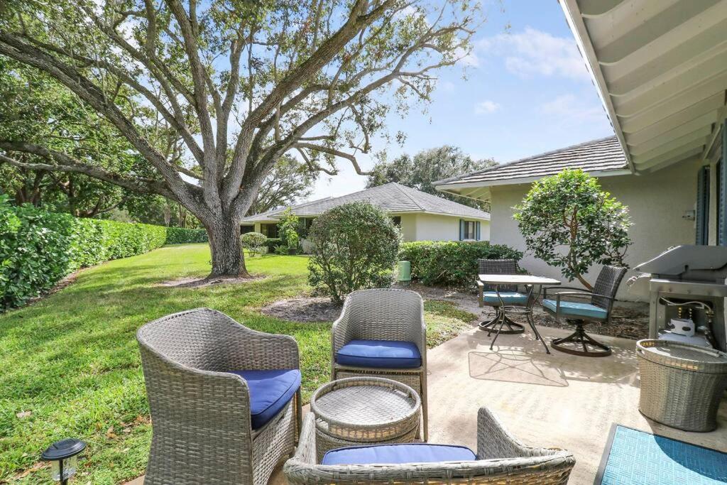Private Cottage in West Palm Beach Florida - Property Image 34