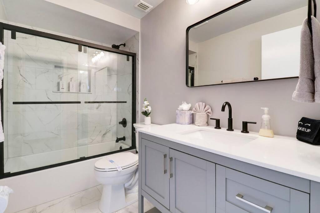 Private Cottage in West Palm Beach Florida - Property Image 7