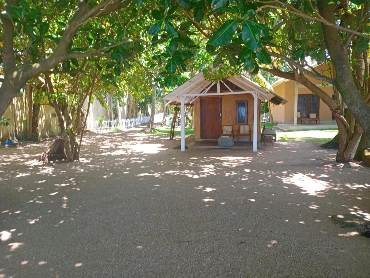 Suha Beach Double Cabana view 4