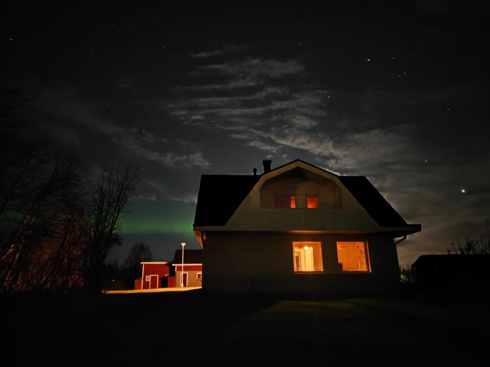 Authentic Arctic Villa at the Delta