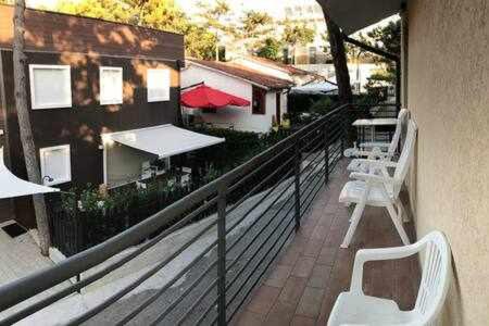 (7) Giovanni Versolatto view 5