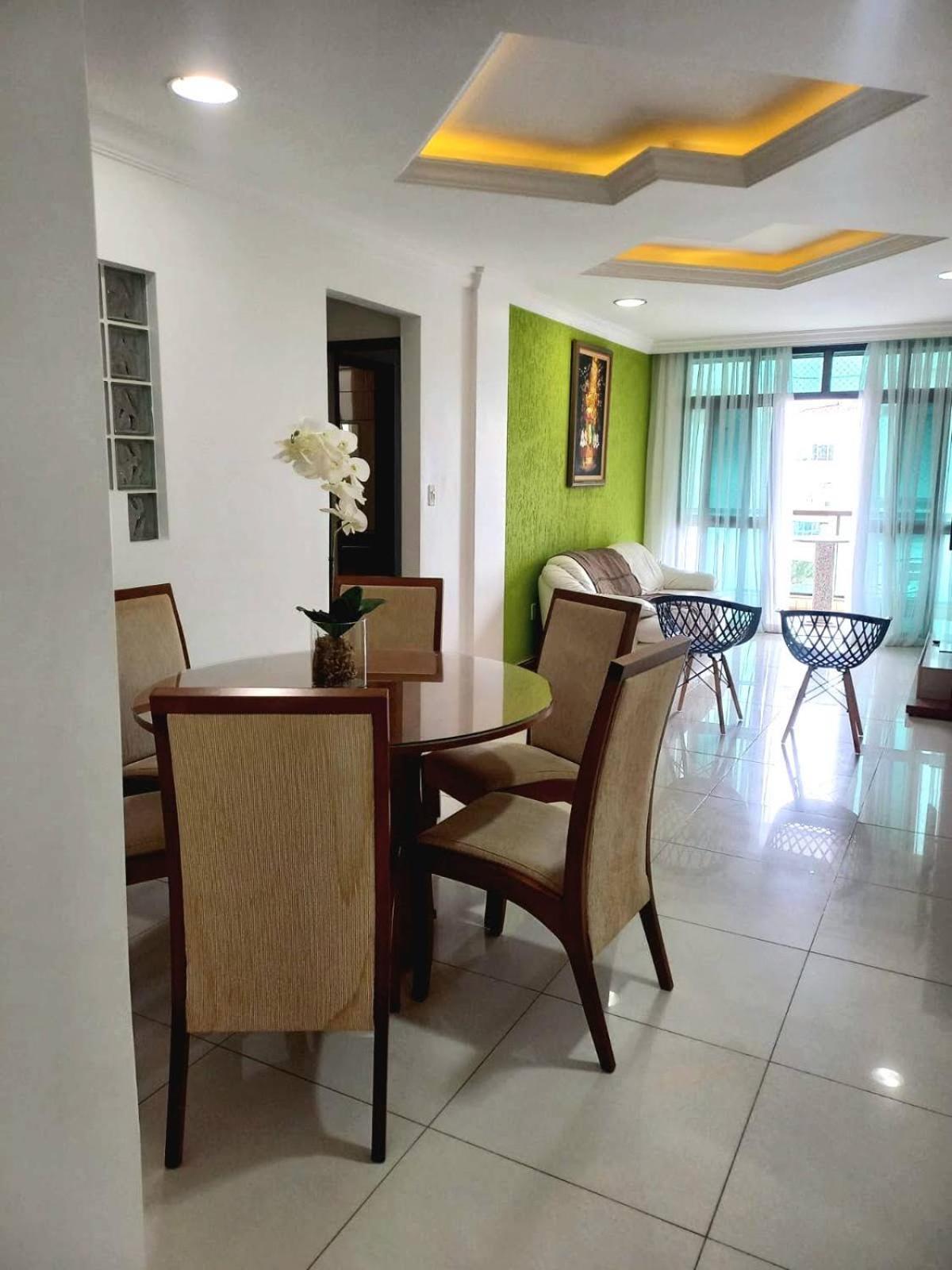 Cobertura duplex 50 m Praia do Forte com piscina na cobertura