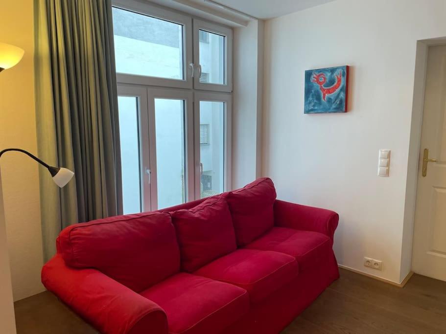 Quiet apartment close to center