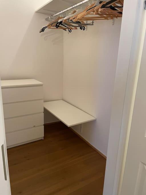 Quiet apartment close to center