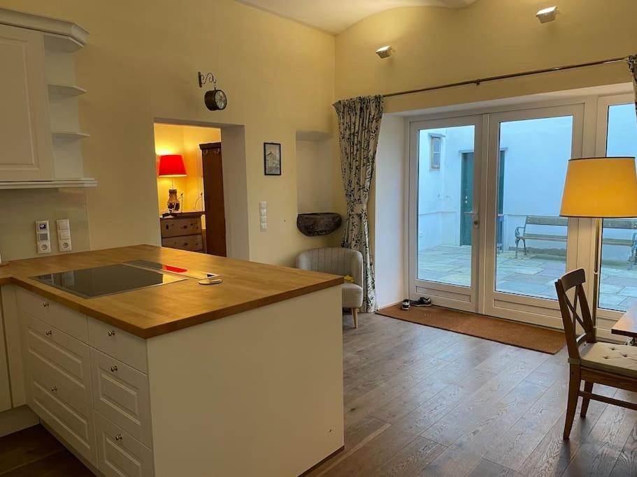 Quiet apartment close to center