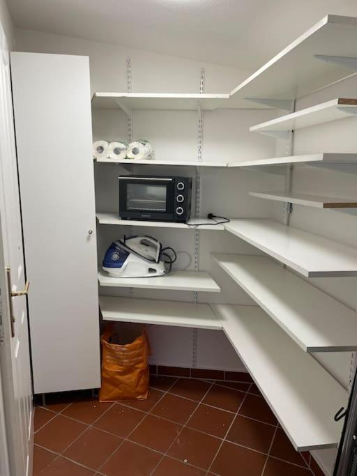 Quiet apartment close to center