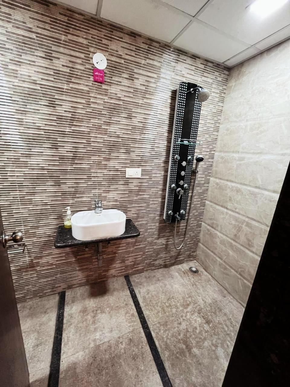 Star Villa