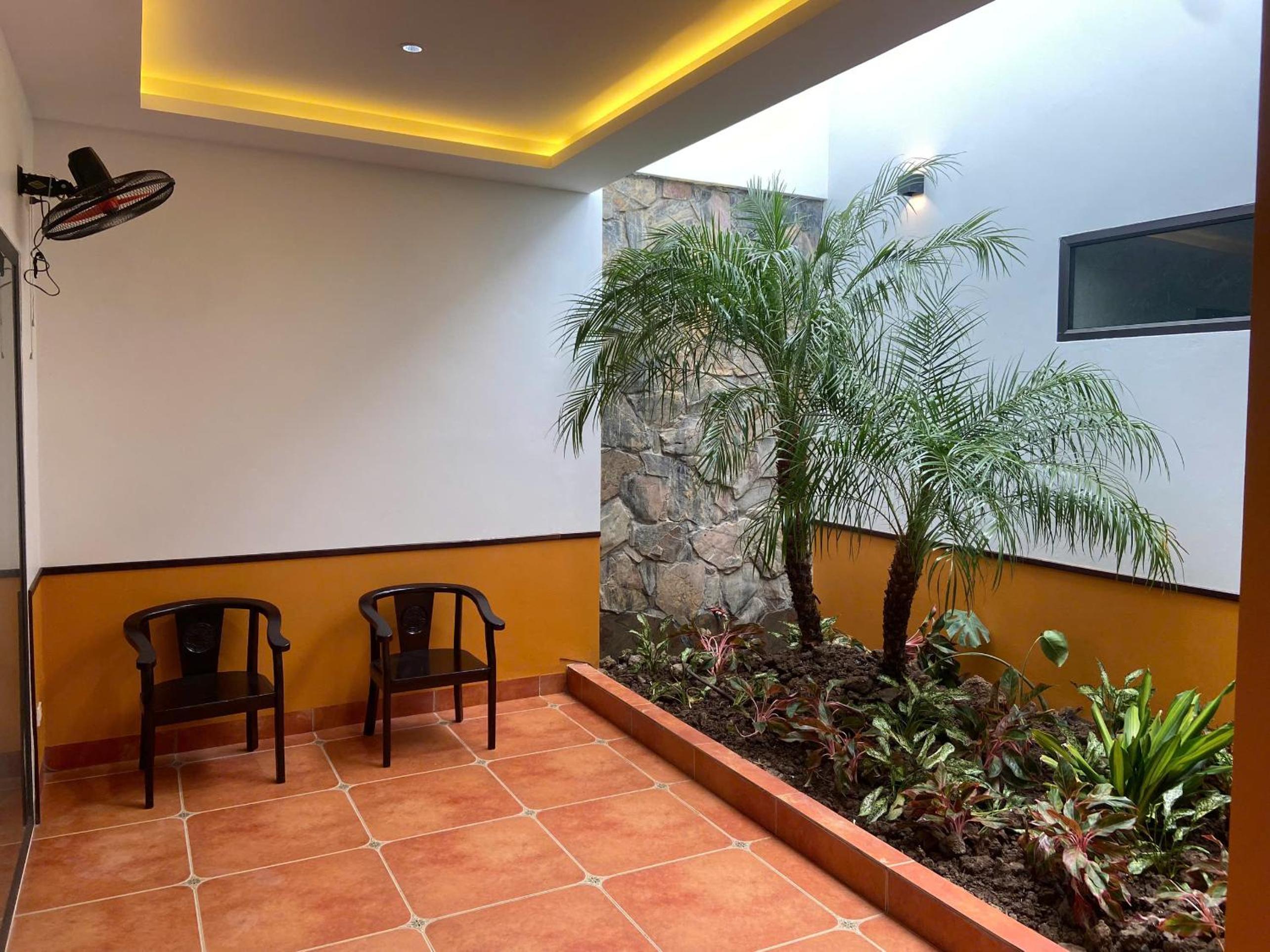 Tam Coc Mountain View Homestay