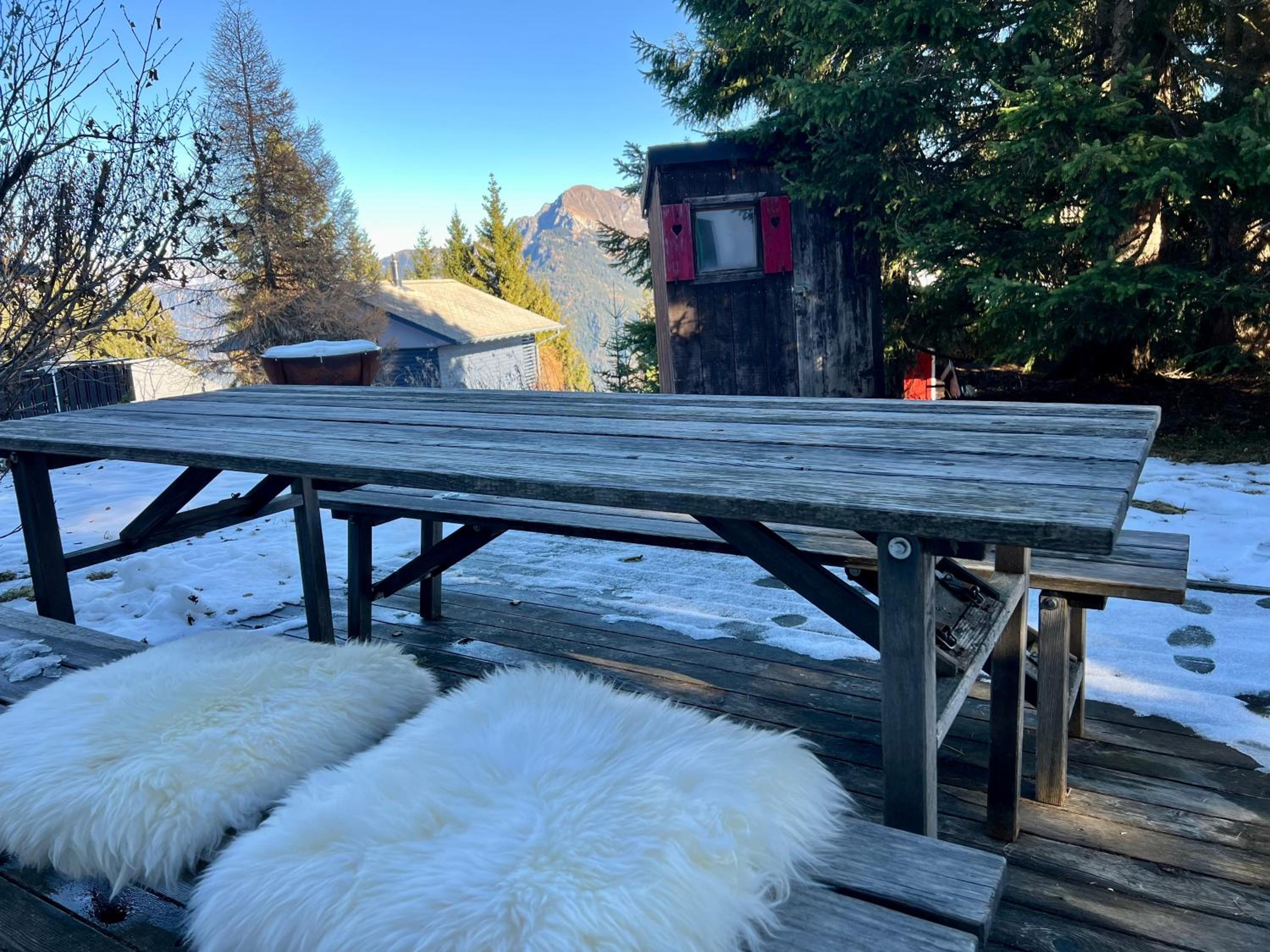 Chalet auf 1600 Meter Höhe - Nähe Lenzerheide