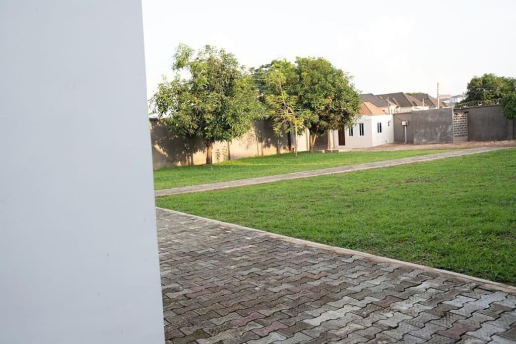 3 BEDROOM FULLY SERVICED APARTMENT At INDEPENDENCE LAYOUT view 3