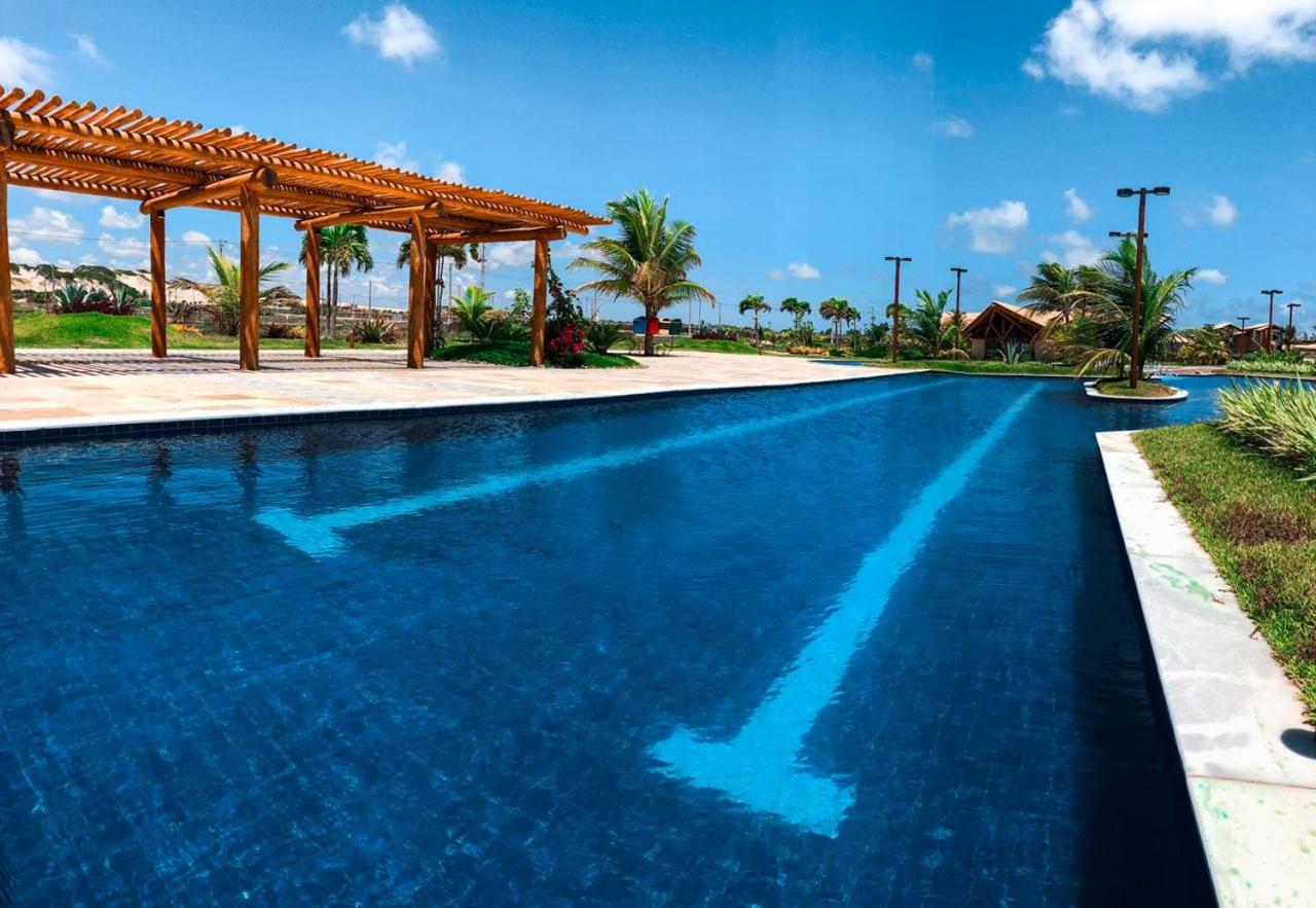 Casa dos sonhos, luxo em condominio à beira mar de Jacumã