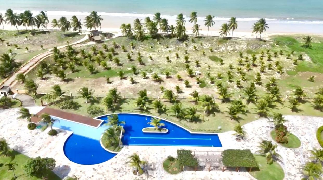 Casa dos sonhos, luxo em condominio à beira mar de Jacumã