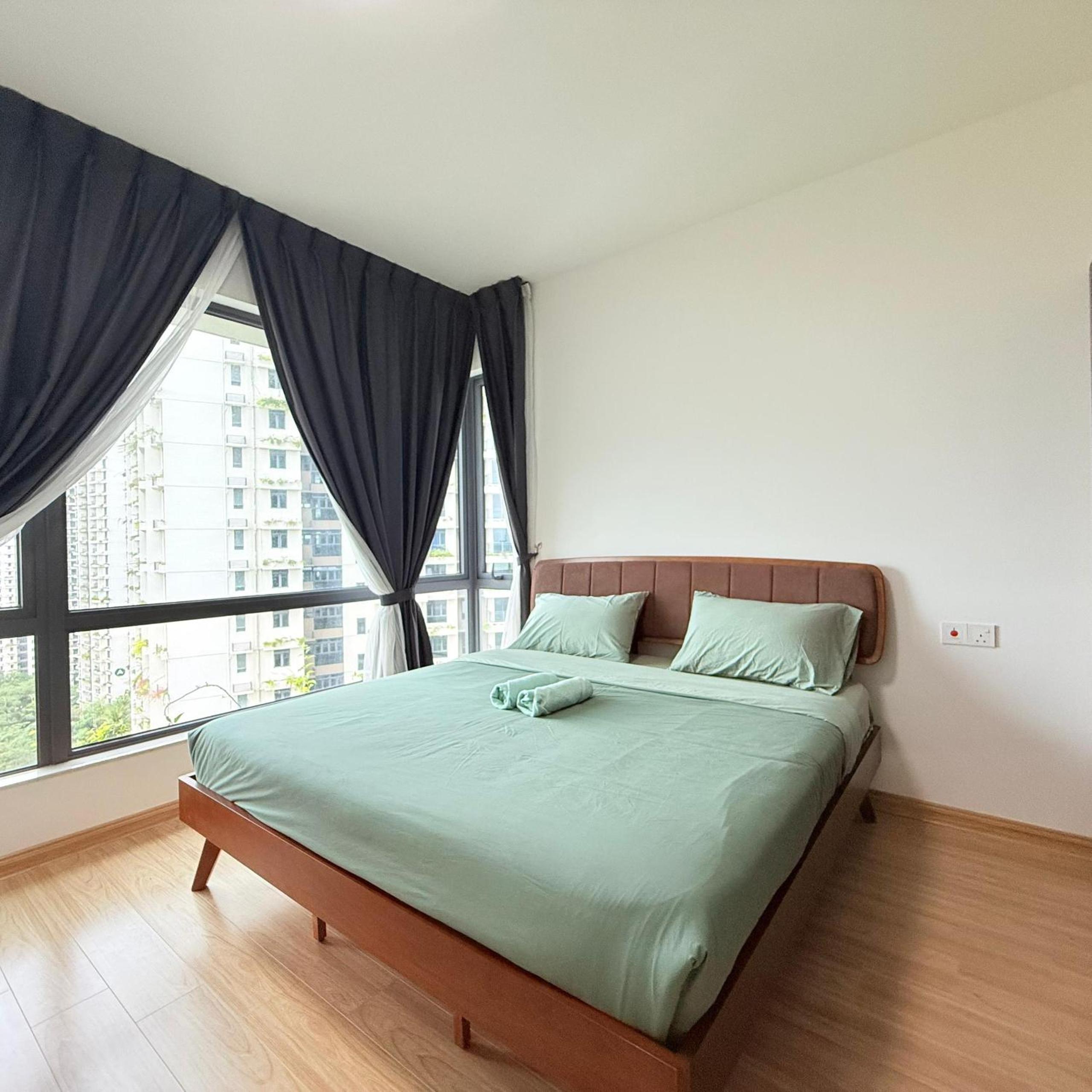 Seaview 2B1R 4pax Condo Forest City 4D-1809 view 4