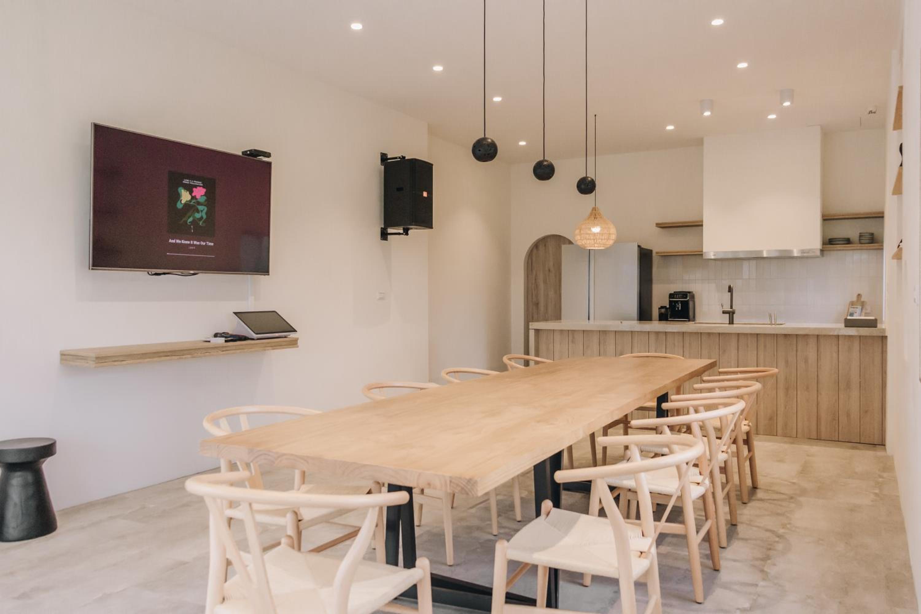meeting & event spaces