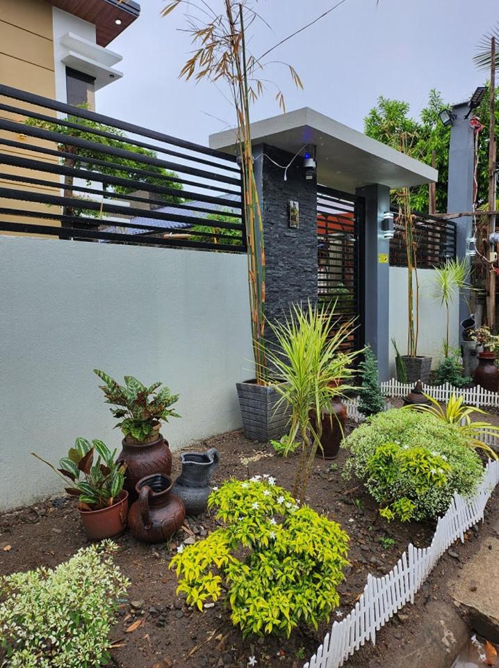 4 bedrooms Villa AR3 Vacation House -close to Silay Airport view 4